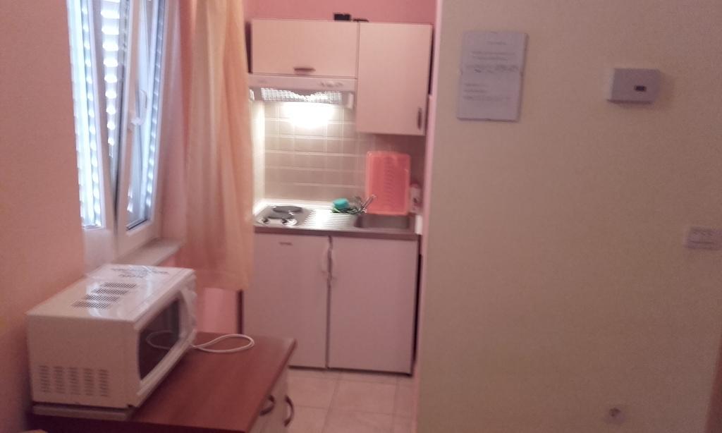 Apartments Ivka Omiš Exterior foto
